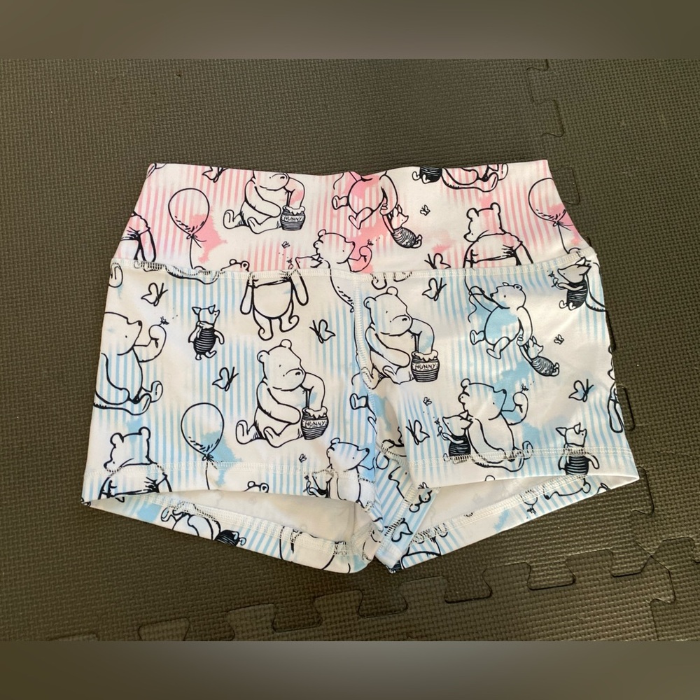 Rok the Box shorts, M